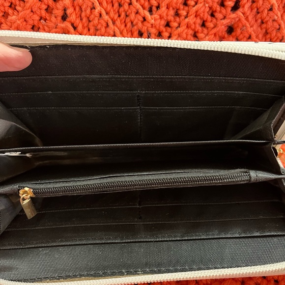 Source unknown on the brand, pre-loved but like new, very nice, love the birds - Picture 3 of 6